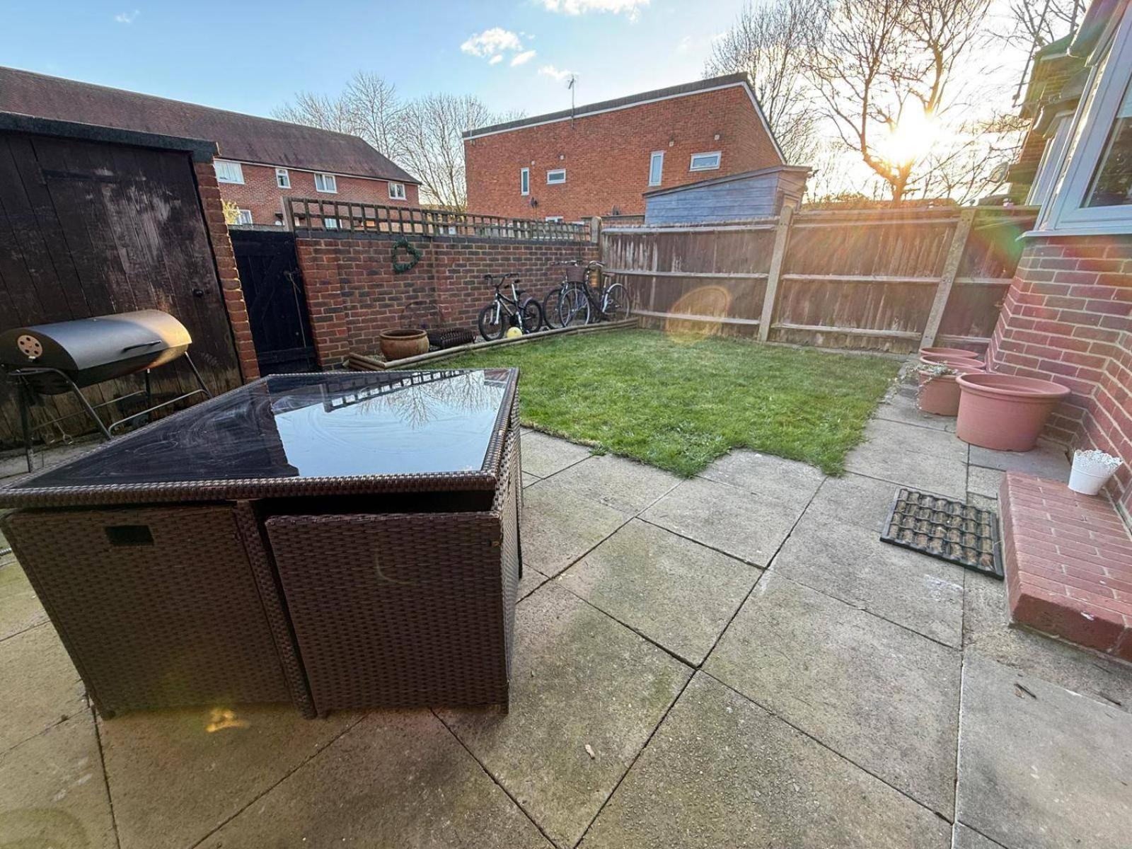 Charming Garden House Pet Friendly